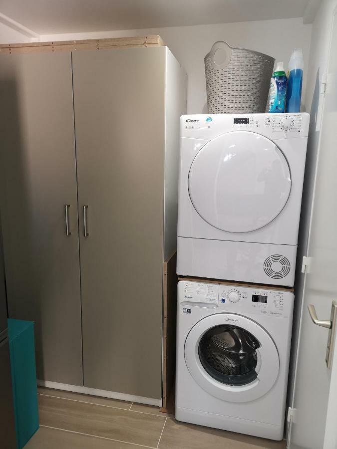 Appartement Sainte-Maxime, Plage De La Nartelle Εξωτερικό φωτογραφία